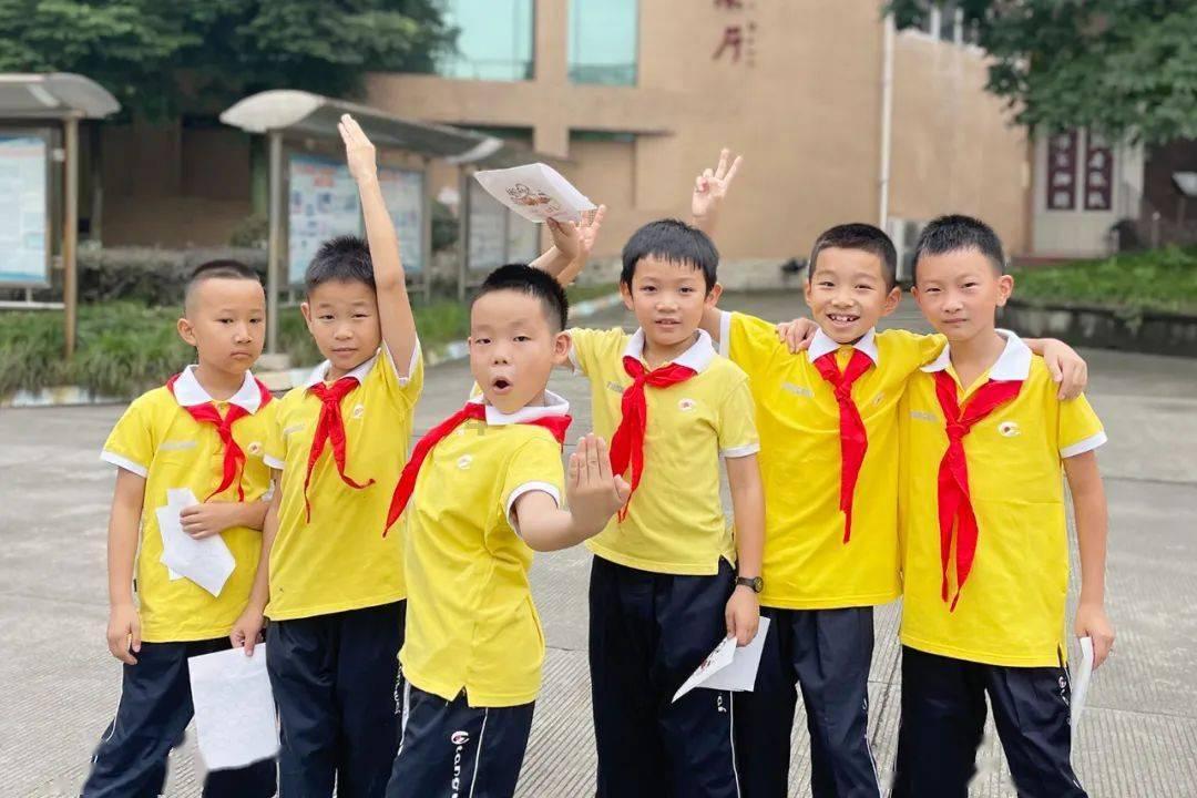李雪健演完宋江拿到片酬准备回家,接到妻子电话:千万别回来